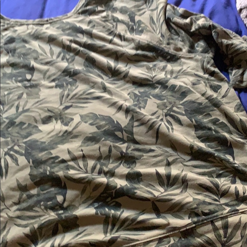 Old Navy Overthrow Sweater - Picture 5 of 8